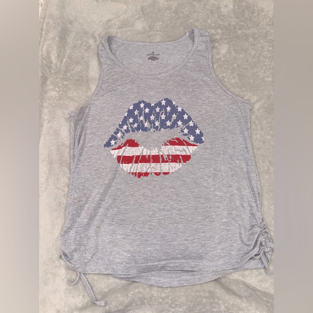 Bobbie Brooks Gray Tank Top with American Flag Lips Design
